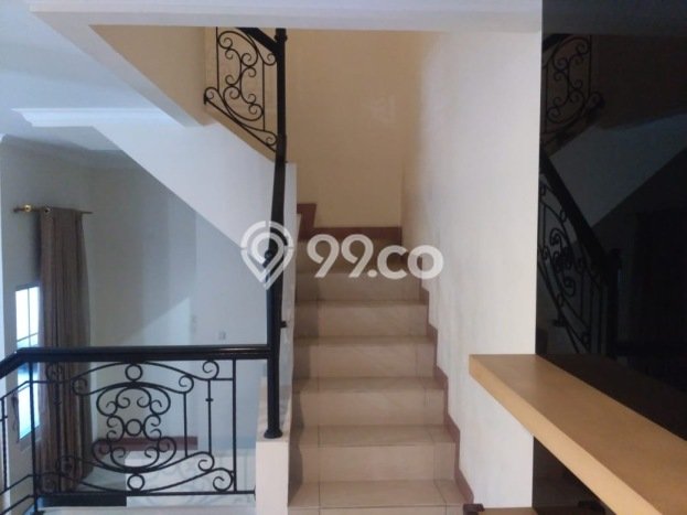 Rumah Elit Modern Tanpa Renovasi di Pantai Indah Kapuk Jakarta Utara Rumah Elit Modern Tanpa Renovasi di Pantai Indah Kapuk Jakarta Utara