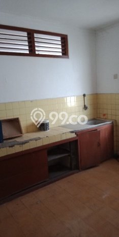 Lokasi strategis! Rumah siap huni disewakan di Mangkubumen LB 400m2 Lokasi strategis! Rumah siap huni disewakan di Mangkubumen LB 400m2
