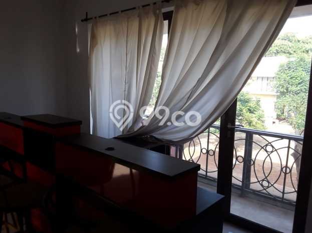 Rumah Strategis Modern Lb 136m2 di Serpong, Tangerang Selatan Rumah Strategis Modern Lb 136m2 di Serpong, Tangerang Selatan