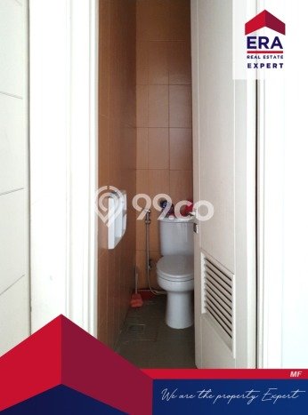 INVESTASI TEPAT! Rumah di Summarecon Bekasi, Luas 100m² Bangunan 226m² INVESTASI TEPAT! Rumah di Summarecon Bekasi, Luas 100m² Bangunan 226m²