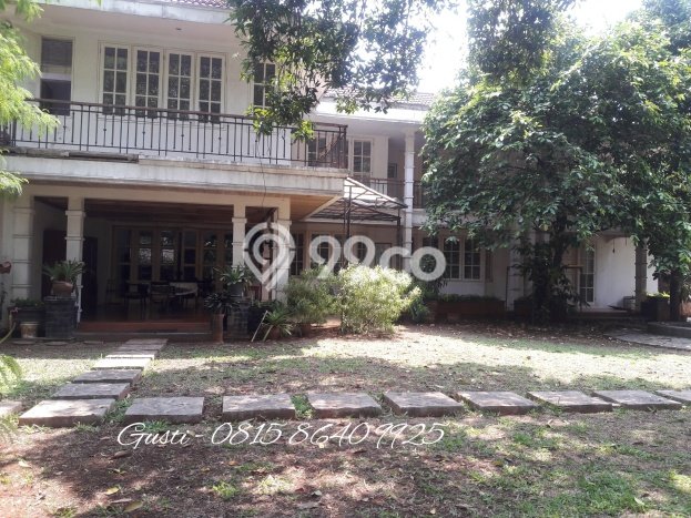 Rumah Elit Modern Tanpa Renovasi di Kemang Jakarta Selatan Rumah Elit Modern Tanpa Renovasi di Kemang Jakarta Selatan