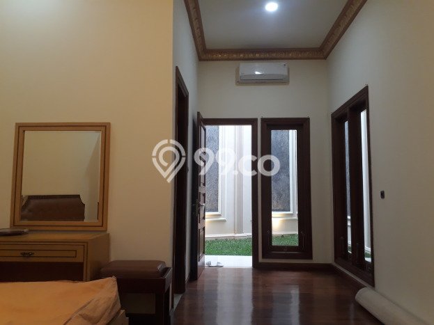 Hot Offer Hunian Premium Ideal dan Luas di Ciputat Timur, Tangerang Selatan Hot Offer Hunian Premium Ideal dan Luas di Ciputat Timur, Tangerang Selatan