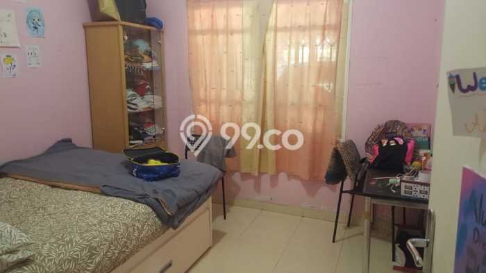 For Sale Hunian Rumah Terawat 3 KT di Bintaro, Tangerang Selatan For Sale Hunian Rumah Terawat 3 KT di Bintaro, Tangerang Selatan