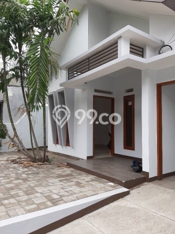 Hunian Elit LB 160m2 Siap Huni Desain Elegan di Lebak Bulus, Jakarta Selatan Hunian Elit LB 160m2 Siap Huni Desain Elegan di Lebak Bulus, Jakarta Selatan