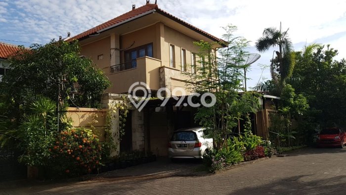 Ready to Use! Luxury House LT 300m2 Desain Modern di Sanur Ready to Use! Luxury House LT 300m2 Desain Modern di Sanur