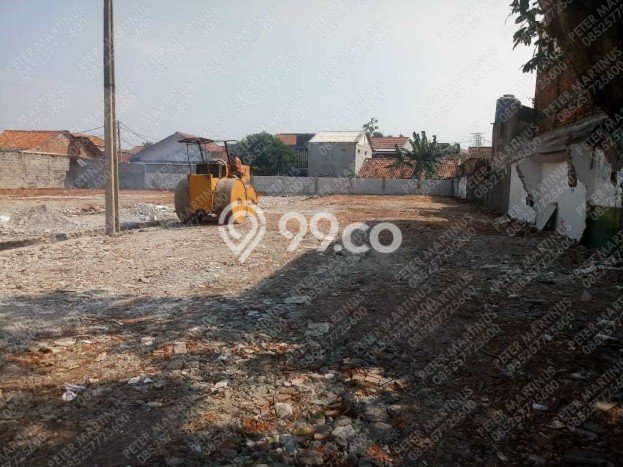 Rumah Luas Asri 3 KT Siap Pakai di Meruya Jakarta Barat Rumah Luas Asri 3 KT Siap Pakai di Meruya Jakarta Barat