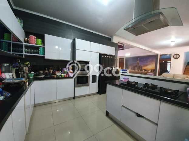 Rumah Terawat, Full-furnished, Siap Huni di Sayap Turangga , Gatsu , Martanegara Bandung Rumah Terawat, Full-furnished, Siap Huni di Sayap Turangga , Gatsu , Martanegara Bandung