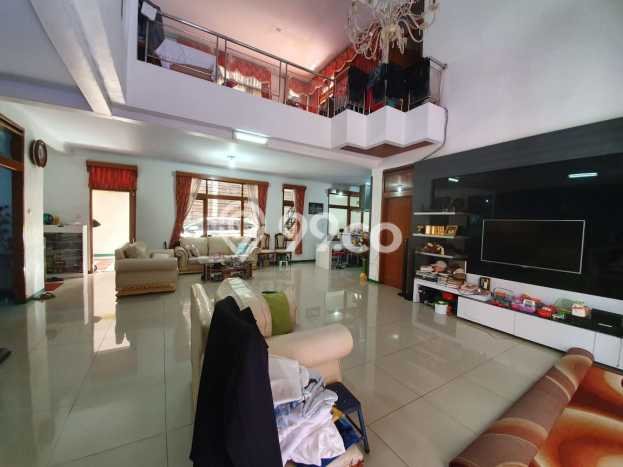 Rumah Terawat, Full-furnished, Siap Huni di Sayap Turangga , Gatsu , Martanegara Bandung Rumah Terawat, Full-furnished, Siap Huni di Sayap Turangga , Gatsu , Martanegara Bandung