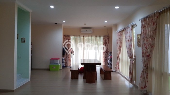 Rumah cantik dan murah lebar 12 di frangipani de park bsd city Rumah cantik dan murah lebar 12 di frangipani de park bsd city