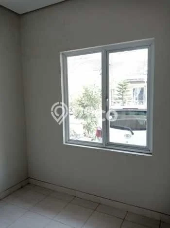 Rumah sewa siap pakai 2 KT di Serua, Tangerang Rumah sewa siap pakai 2 KT di Serua, Tangerang