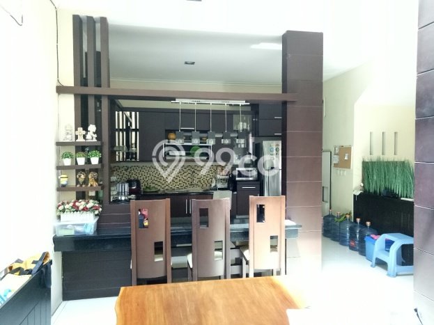Rumah Elit LB 250m2 Siap Huni Desain Elegan di Gunung Batu, Bandung Rumah Elit LB 250m2 Siap Huni Desain Elegan di Gunung Batu, Bandung