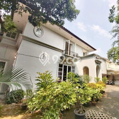 Hunian Elit LB 500m2 Siap Pakai Desain Elegan di Kemang, Jakarta Selatan Hunian Elit LB 500m2 Siap Pakai Desain Elegan di Kemang, Jakarta Selatan