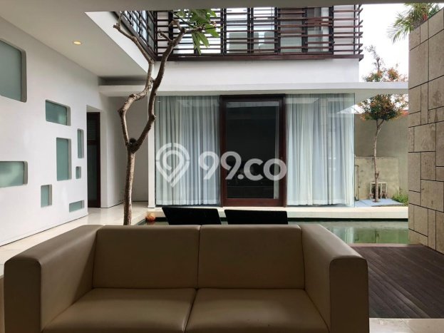 Dijual Rumah Mewah Elegan Dengan View Eksklusif di Sunset Road, Badung Dijual Rumah Mewah Elegan Dengan View Eksklusif di Sunset Road, Badung