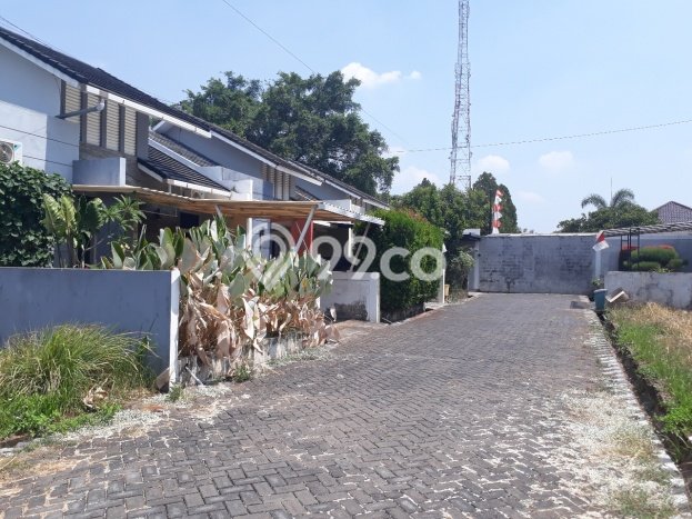 Dijual Cepat Rumah Bagus Siap Huni LB 90m2 di Tembalang, Semarang Dijual Cepat Rumah Bagus Siap Huni LB 90m2 di Tembalang, Semarang