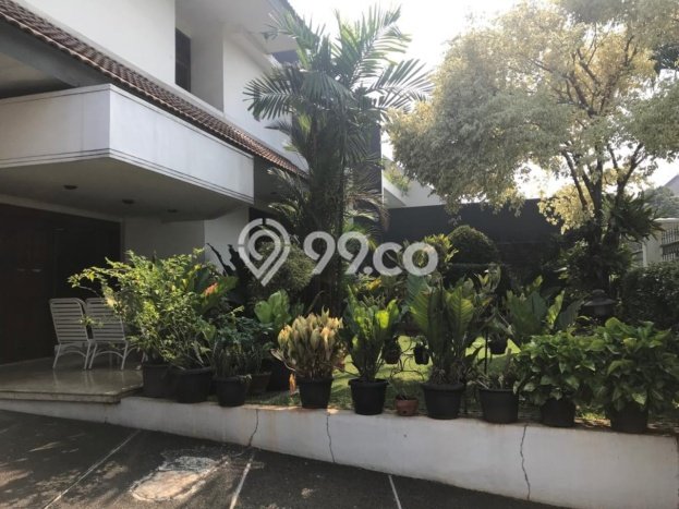 Hunian Mewah LB 400m2 Siap Huni Desain Elegan di Pondok Indah, Jakarta Selatan Hunian Mewah LB 400m2 Siap Huni Desain Elegan di Pondok Indah, Jakarta Selatan