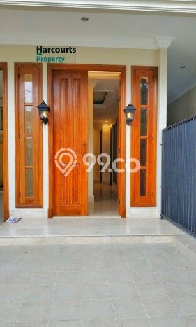 Rumah Elit Modern Siap Huni di Pondok Indah Jakarta Selatan Rumah Elit Modern Siap Huni di Pondok Indah Jakarta Selatan