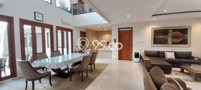 Rumah Elit Modern Siap Huni di Lebak Bulus Jakarta Selatan Rumah Elit Modern Siap Huni di Lebak Bulus Jakarta Selatan