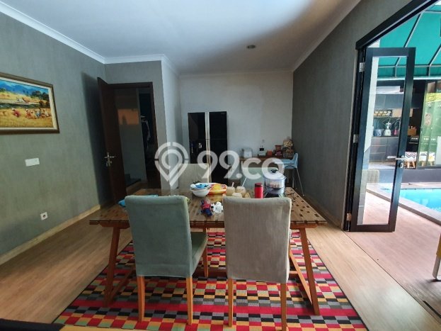 Investasi Menjanjikan 4 Kamar Tidur Akses Mudah di Jantung Kota BSD, Tangerang Investasi Menjanjikan 4 Kamar Tidur Akses Mudah di Jantung Kota BSD, Tangerang