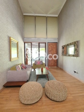 Investasi Menjanjikan 4 Kamar Tidur Akses Mudah di Jantung Kota BSD, Tangerang Investasi Menjanjikan 4 Kamar Tidur Akses Mudah di Jantung Kota BSD, Tangerang
