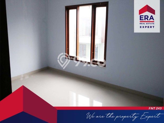 Rumah Akses Mudah di Jaka Setia, Bekasi, LT 114m² LB 96m² Rumah Akses Mudah di Jaka Setia, Bekasi, LT 114m² LB 96m²