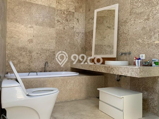 Rumah Elit Modern Tanpa Renovasi di Seminyak Badung Rumah Elit Modern Tanpa Renovasi di Seminyak Badung