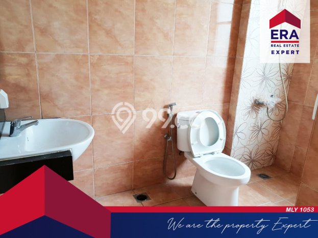 SPECIAL OFFER! Rumah Nyaman di Summarecon Bekasi, Luas 136m² Bangunan 100m² SPECIAL OFFER! Rumah Nyaman di Summarecon Bekasi, Luas 136m² Bangunan 100m²