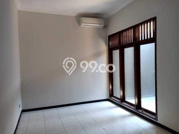 Rumah Asri di Citraland, 2 KM, LT 210m2m² Bangunan 200m2m² Rumah Asri di Citraland, 2 KM, LT 210m2m² Bangunan 200m2m²