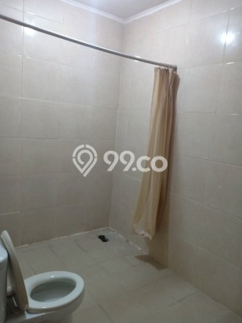 Rumah Asri di Citraland, 2 KM, LT 210m2m² Bangunan 200m2m² Rumah Asri di Citraland, 2 KM, LT 210m2m² Bangunan 200m2m²