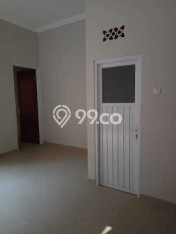 Rumah Cantik 2 Lt dalam semi Cluster di Kalisari, Cijantung, Jakarta Timur Rumah Cantik 2 Lt dalam semi Cluster di Kalisari, Cijantung, Jakarta Timur