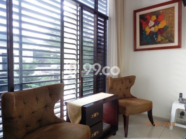 Hunian Elit LB 160m2 Siap Huni Desain Elegan di Lebak Bulus, Jakarta Selatan Hunian Elit LB 160m2 Siap Huni Desain Elegan di Lebak Bulus, Jakarta Selatan