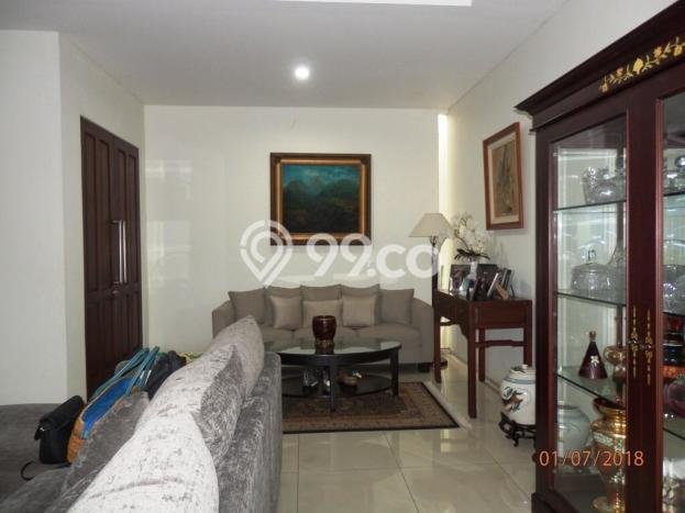 Hunian Elit LB 160m2 Siap Huni Desain Elegan di Lebak Bulus, Jakarta Selatan Hunian Elit LB 160m2 Siap Huni Desain Elegan di Lebak Bulus, Jakarta Selatan