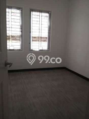 Rumah Luas Asri 3 KT Siap Huni di Jombang Tangerang Rumah Luas Asri 3 KT Siap Huni di Jombang Tangerang