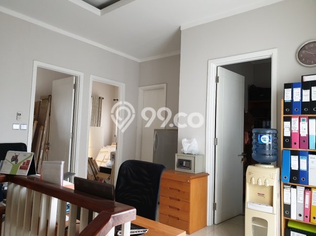 Rumah Strategis Bintaro, Tangerang Selatan, Luas 255m² Bangunan 282m² Rumah Strategis Bintaro, Tangerang Selatan, Luas 255m² Bangunan 282m²