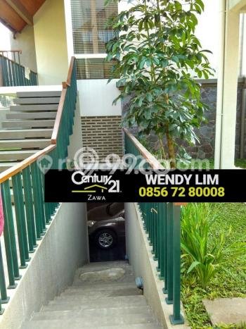 Rumah Luxury di Bandung Lokasi Strategis Kondisi Baik Rumah Luxury di Bandung Lokasi Strategis Kondisi Baik
