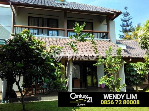 Rumah Luxury di Bandung Lokasi Strategis Kondisi Baik Rumah Luxury di Bandung Lokasi Strategis Kondisi Baik