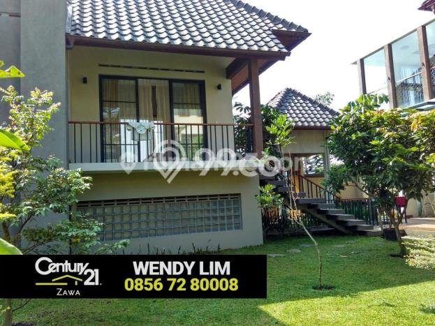Rumah Luxury di Bandung Lokasi Strategis Kondisi Baik Rumah Luxury di Bandung Lokasi Strategis Kondisi Baik