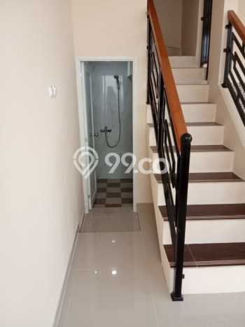 SPECIAL OFFER! Tersedia KPR Rumah Minimalis lokasi Ciracas, Jakarta Timur, LT 80m² Bangunan 86m² SPECIAL OFFER! Tersedia KPR Rumah Minimalis lokasi Ciracas, Jakarta Timur, LT 80m² Bangunan 86m²