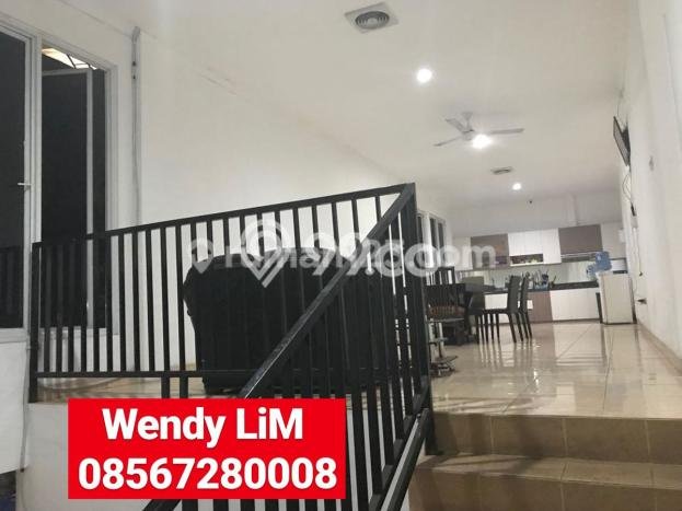 Rumah Luxury Modern Siap Huni di Kemang Jakarta Selatan Rumah Luxury Modern Siap Huni di Kemang Jakarta Selatan