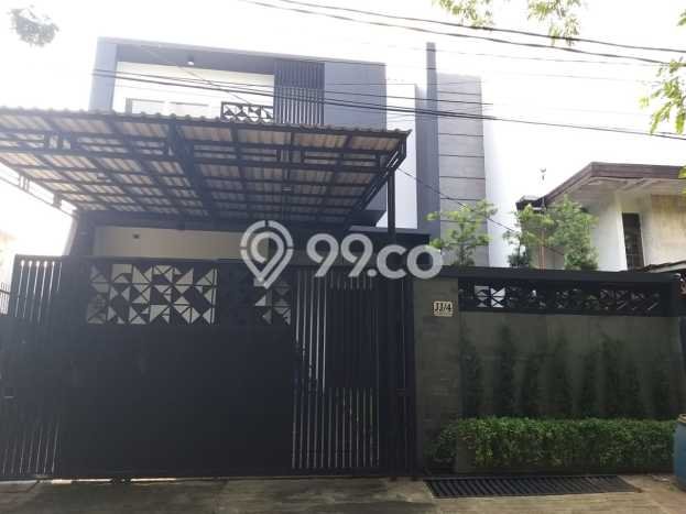 Rumah Eksklusif Dijual LT 250m2 di Kelapa Gading, Jakarta Utara Rumah Eksklusif Dijual LT 250m2 di Kelapa Gading, Jakarta Utara