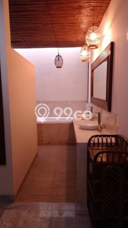 Rumah Cantik Siap Huni Di Kebayoran Lama Luas 500m2 Aman Rumah Cantik Siap Huni Di Kebayoran Lama Luas 500m2 Aman