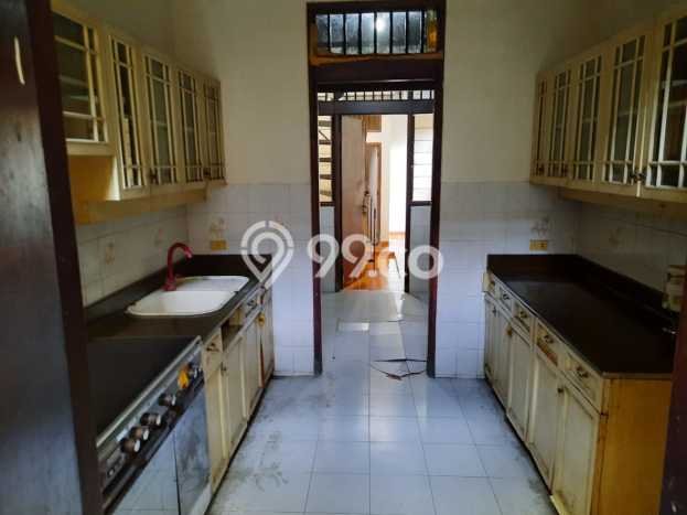 Dijual Rumah Mewah Elegan Dengan View Eksklusif di Pondok Indah, Jakarta Selatan Dijual Rumah Mewah Elegan Dengan View Eksklusif di Pondok Indah, Jakarta Selatan