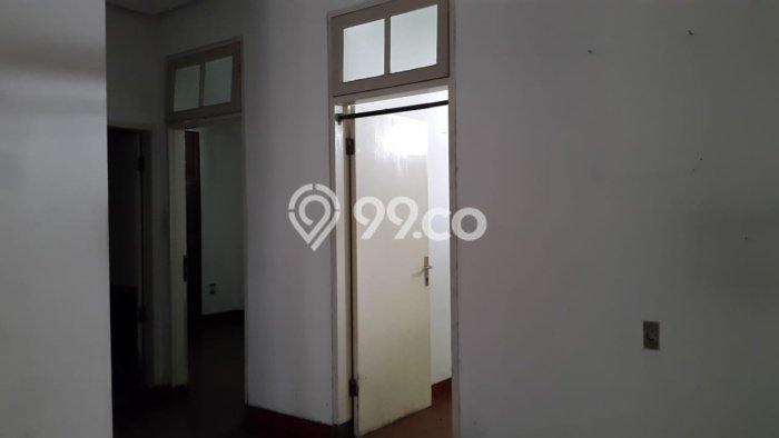 For Sale! Luxury House LT 385m2 Desain Elegan di Bendungan Hilir For Sale! Luxury House LT 385m2 Desain Elegan di Bendungan Hilir