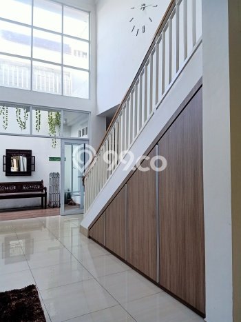 Rumah Luxury Modern Siap Huni di BSD City Tangerang Rumah Luxury Modern Siap Huni di BSD City Tangerang