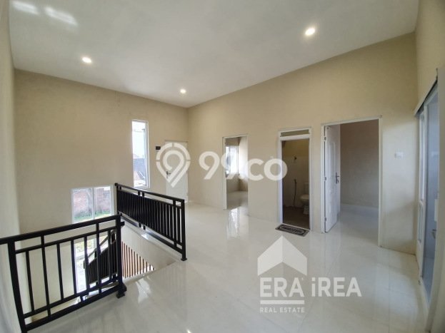 DIJUAL CEPAT! Rumah Kartosuro, Solo, LT 75m² Bangunan 130m² DIJUAL CEPAT! Rumah Kartosuro, Solo, LT 75m² Bangunan 130m²