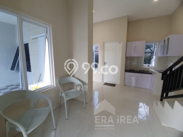 DIJUAL CEPAT! Rumah Kartosuro, Solo, LT 75m² Bangunan 130m² DIJUAL CEPAT! Rumah Kartosuro, Solo, LT 75m² Bangunan 130m²