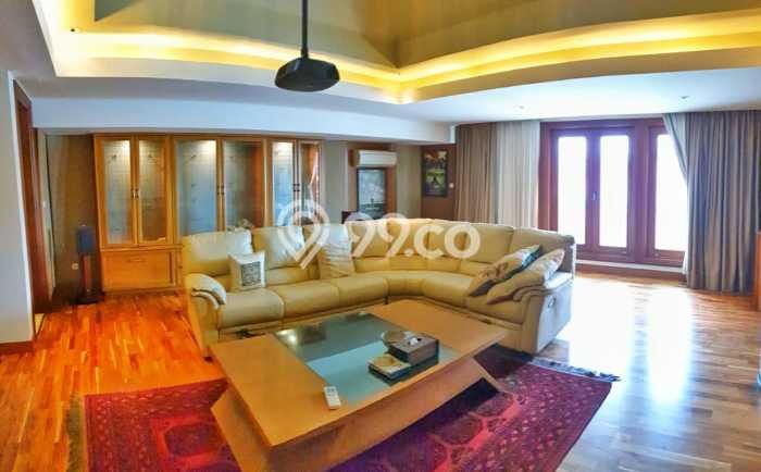 Hunian Modern Untuk Disewakan di Pondok Indah Jakarta Selatan 5 KT & 4 KM Hunian Modern Untuk Disewakan di Pondok Indah Jakarta Selatan 5 KT & 4 KM