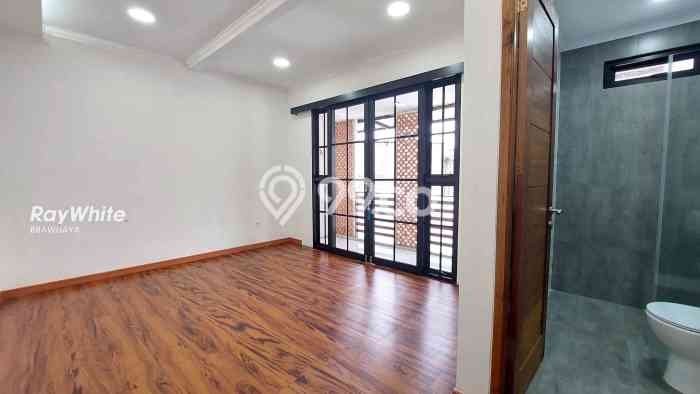 Rumah di Cilandak, Siap Huni, 3 KT, Dekat Cilandak, Jakarta Selatan, Jakarta Selatan, LT 160m² LB 220m² Rumah di Cilandak, Siap Huni, 3 KT, Dekat Cilandak, Jakarta Selatan, Jakarta Selatan, LT 160m² LB 220m²