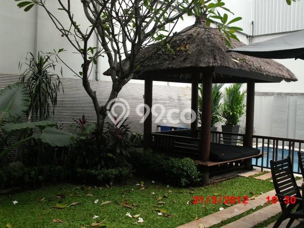 Hunian Elit LB 480m2 Siap Huni Desain Elegan di Kebagusan, Jakarta Selatan Hunian Elit LB 480m2 Siap Huni Desain Elegan di Kebagusan, Jakarta Selatan