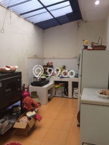 Dijual Hunian Rumah Terawat 2 KT di BSD, Tangerang Dijual Hunian Rumah Terawat 2 KT di BSD, Tangerang