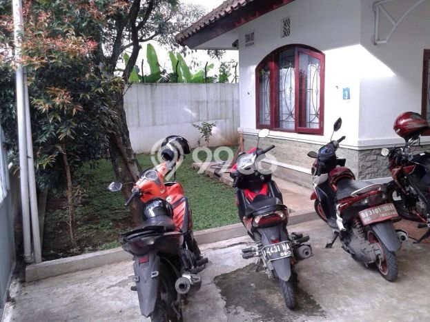 KESEMPATAN EMAS! Rumah di Coblong, Bandung, Luas 500m2m² LB 850m2m² KESEMPATAN EMAS! Rumah di Coblong, Bandung, Luas 500m2m² LB 850m2m²